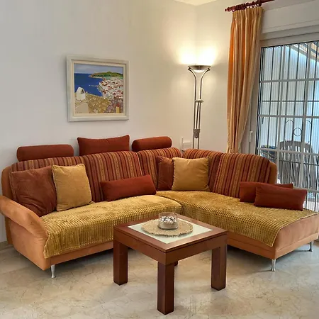Holiday home Casa Carlo - Charmanter Mit Pool Orihuela